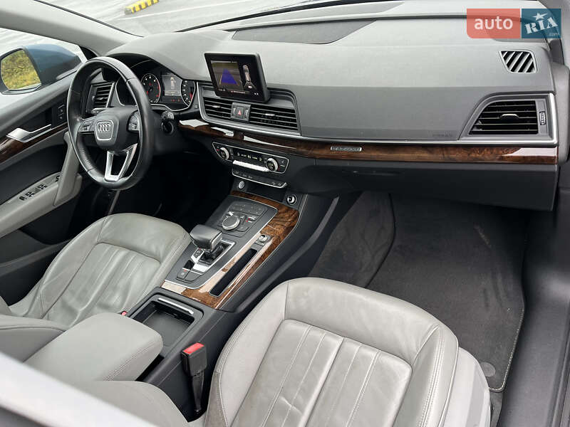 Внедорожник / Кроссовер Audi Q5 2018 в Львове фото 31 Внедорожник / Кроссовер Audi Q5 2018 в Львове