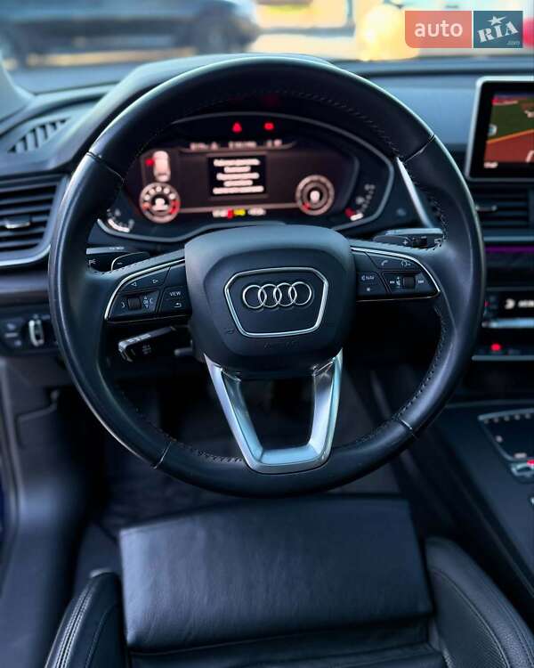 Внедорожник / Кроссовер Audi Q5 2017 в Львове