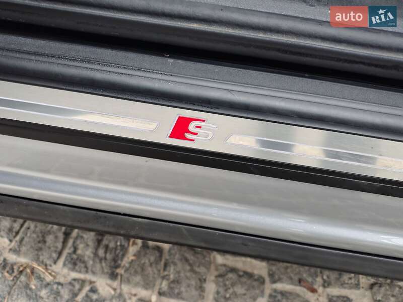 Внедорожник / Кроссовер Audi Q5 2023 в Днепре