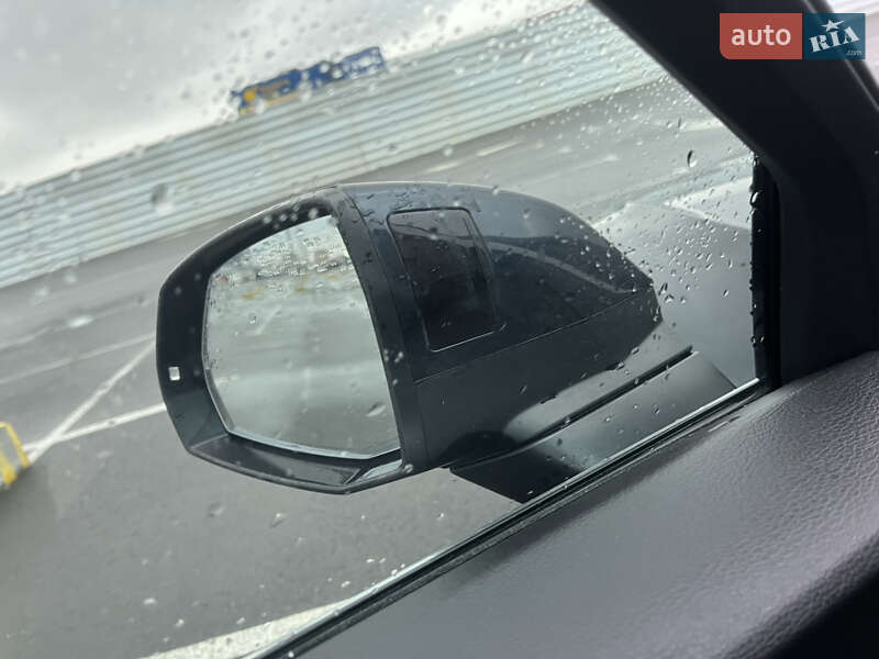 Внедорожник / Кроссовер Audi Q5 2019 в Львове