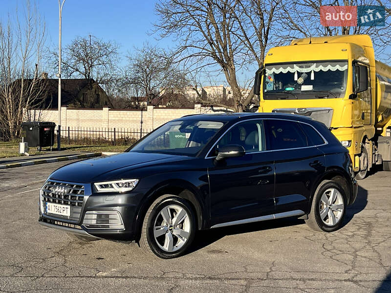 Внедорожник / Кроссовер Audi Q5 2017 в Василькове