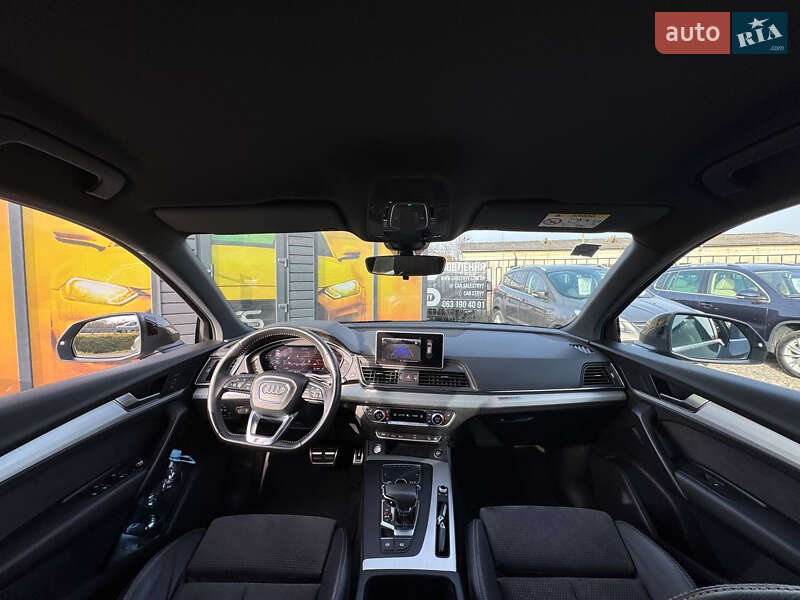 Внедорожник / Кроссовер Audi Q5 2016 в Стрые