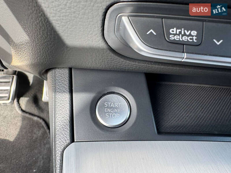 Внедорожник / Кроссовер Audi Q5 2016 в Стрые