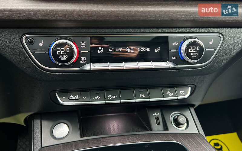 Внедорожник / Кроссовер Audi Q5 2020 в Львове
