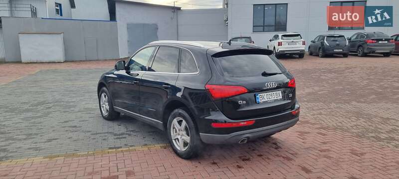 Внедорожник / Кроссовер Audi Q5 2013 в Ровно