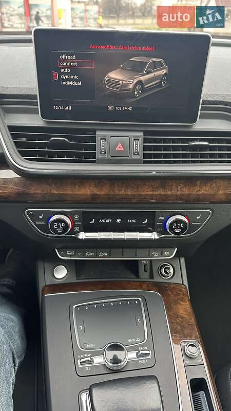 Внедорожник / Кроссовер Audi Q5 2017 в Виннице