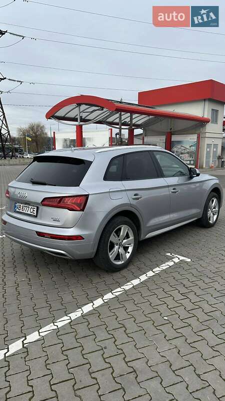 Внедорожник / Кроссовер Audi Q5 2017 в Виннице