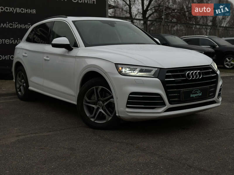 Внедорожник / Кроссовер Audi Q5 2018 в Харькове