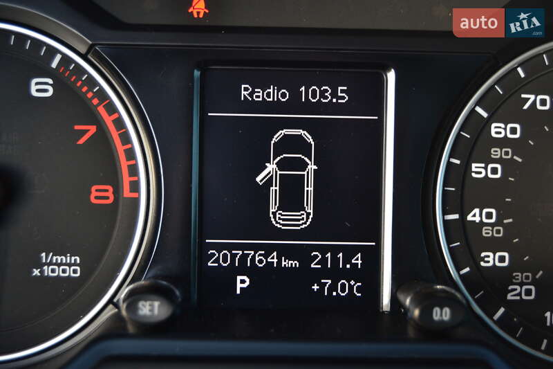 Внедорожник / Кроссовер Audi Q5 2015 в Дрогобыче