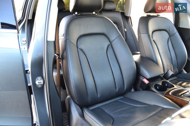 Внедорожник / Кроссовер Audi Q5 2015 в Дрогобыче