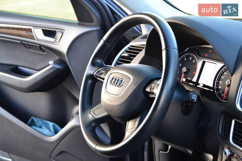 Внедорожник / Кроссовер Audi Q5 2015 в Дрогобыче