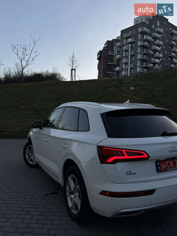 Внедорожник / Кроссовер Audi Q5 2017 в Львове фото 11 Внедорожник / Кроссовер Audi Q5 2017 в Львове