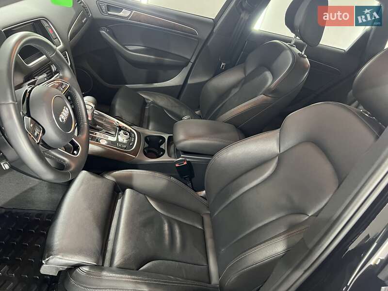 Внедорожник / Кроссовер Audi Q5 2016 в Виноградове