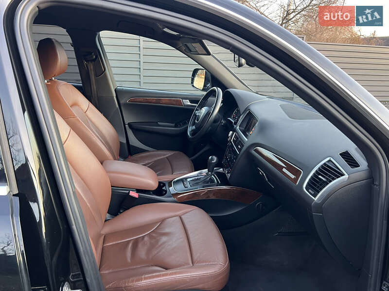 Внедорожник / Кроссовер Audi Q5 2012 в Владимире фото 24 Внедорожник / Кроссовер Audi Q5 2012 в Владимире
