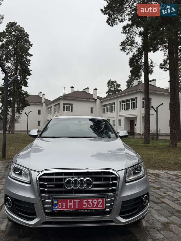 Внедорожник / Кроссовер Audi Q5 2015 в Ахтырке
