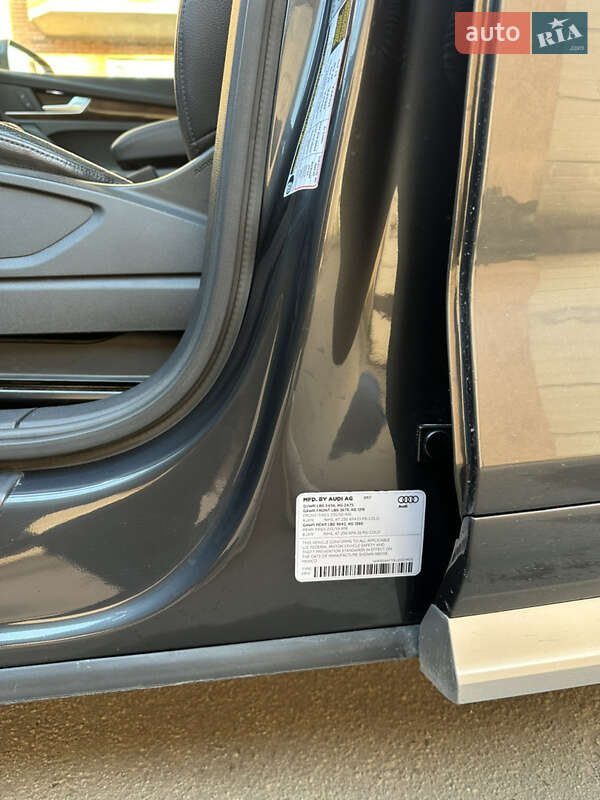 Внедорожник / Кроссовер Audi Q5 2017 в Тернополе