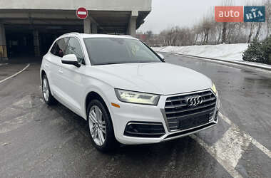 Внедорожник / Кроссовер Audi Q5 2018 в Киеве