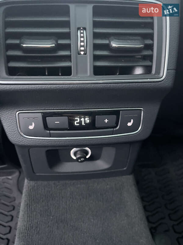 Внедорожник / Кроссовер Audi Q5 2018 в Киеве