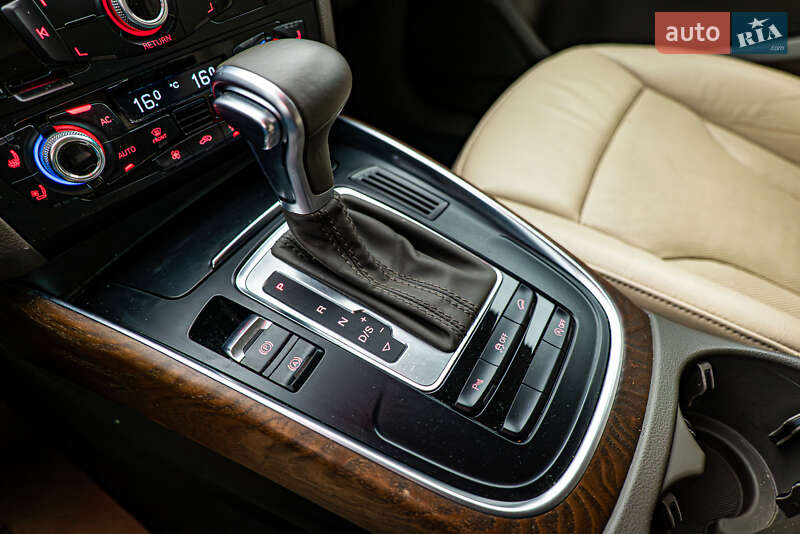 Внедорожник / Кроссовер Audi Q5 2013 в Киеве