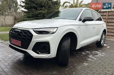 Внедорожник / Кроссовер Audi Q5 2024 в Киеве