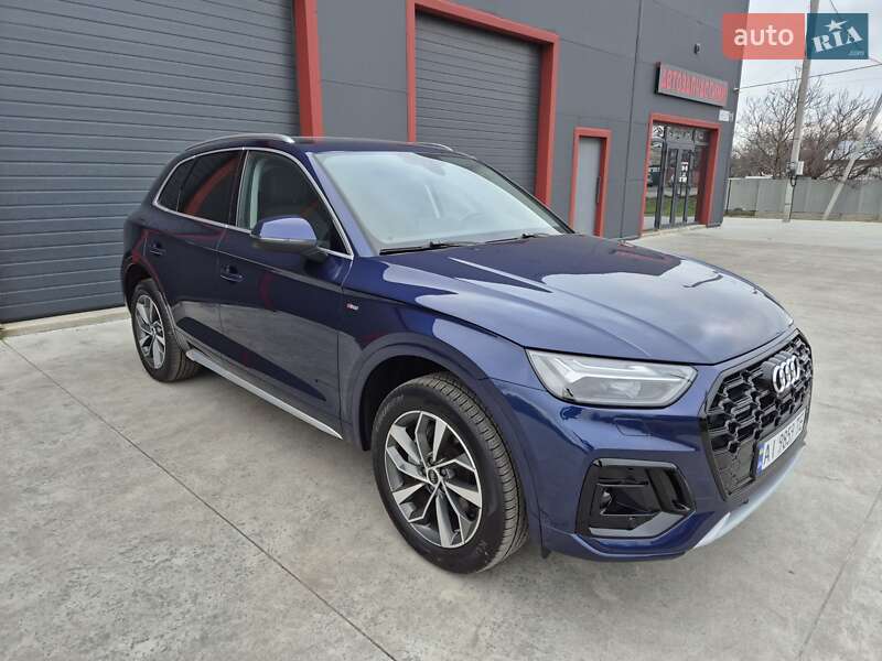Внедорожник / Кроссовер Audi Q5 2023 в Барышевке
