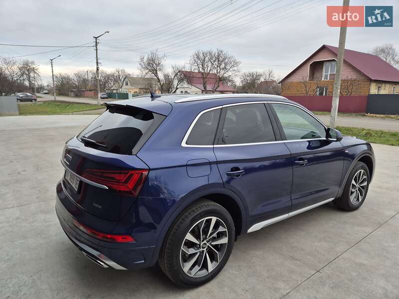 Внедорожник / Кроссовер Audi Q5 2023 в Барышевке