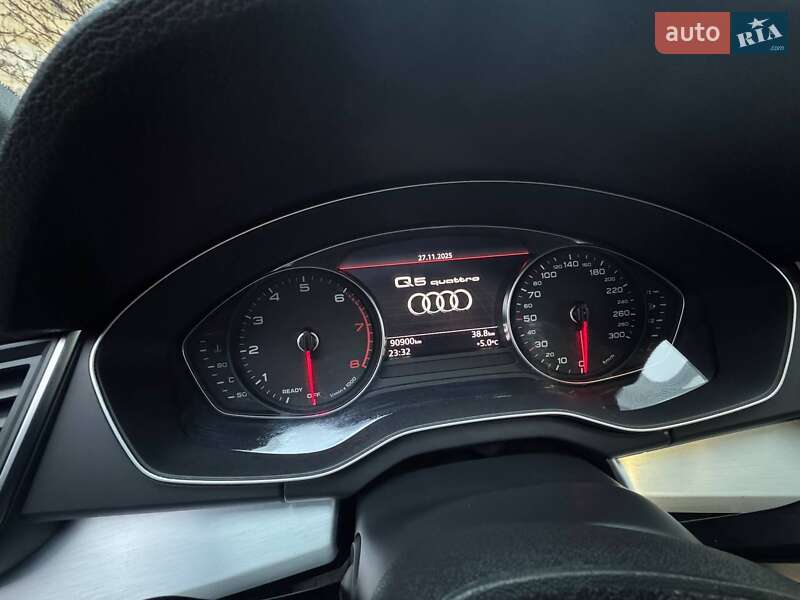 Внедорожник / Кроссовер Audi Q5 2017 в Киеве