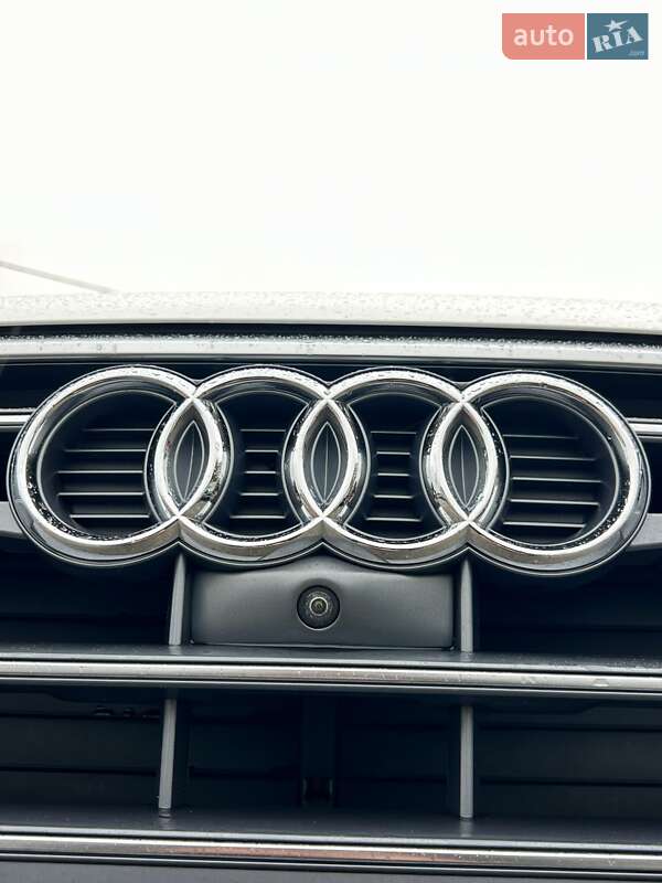 Внедорожник / Кроссовер Audi Q5 2017 в Сумах