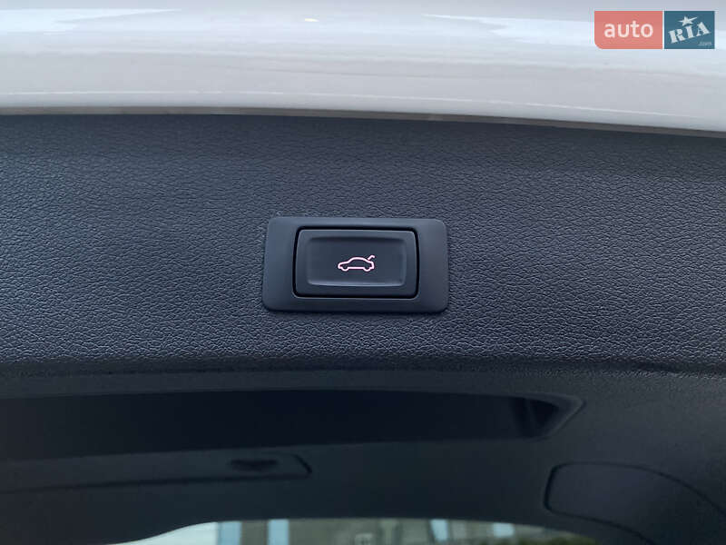 Внедорожник / Кроссовер Audi Q5 2016 в Луцке