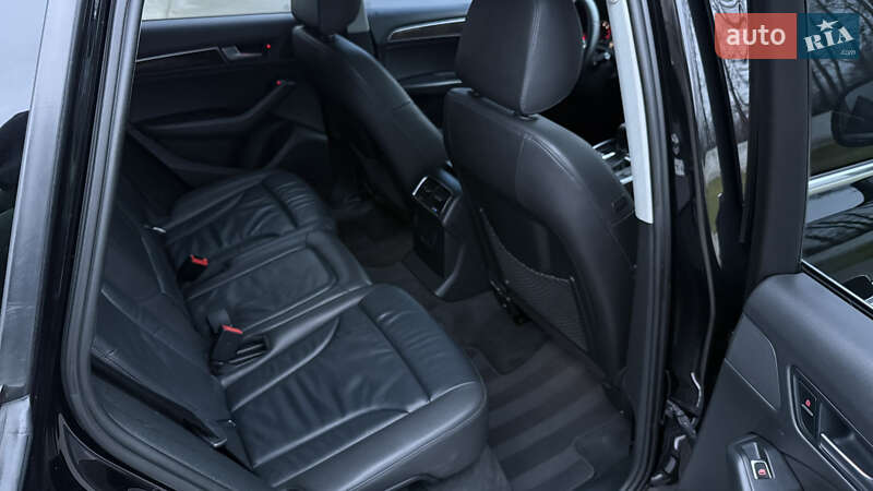 Внедорожник / Кроссовер Audi Q5 2015 в Луцке