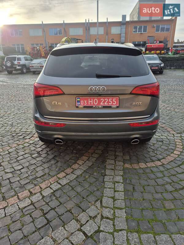 Внедорожник / Кроссовер Audi Q5 2015 в Луцке