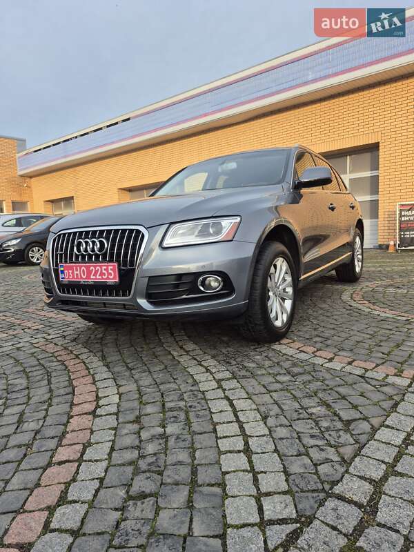 Внедорожник / Кроссовер Audi Q5 2015 в Луцке
