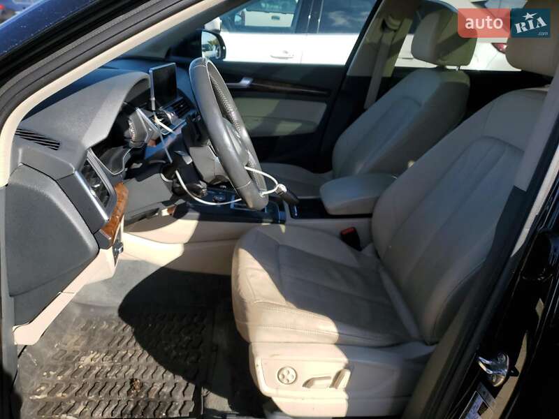 Внедорожник / Кроссовер Audi Q5 2018 в Одессе