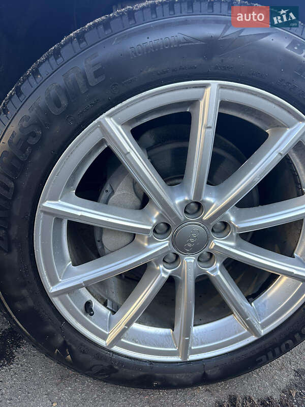 Внедорожник / Кроссовер Audi Q5 2016 в Киеве фото 8 Внедорожник / Кроссовер Audi Q5 2016 в Киеве