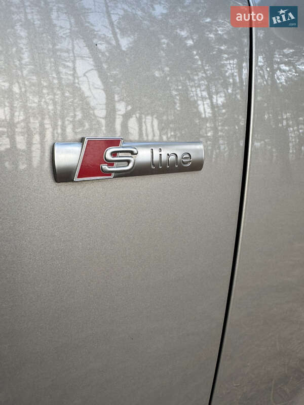 Внедорожник / Кроссовер Audi Q5 2014 в Павлограде