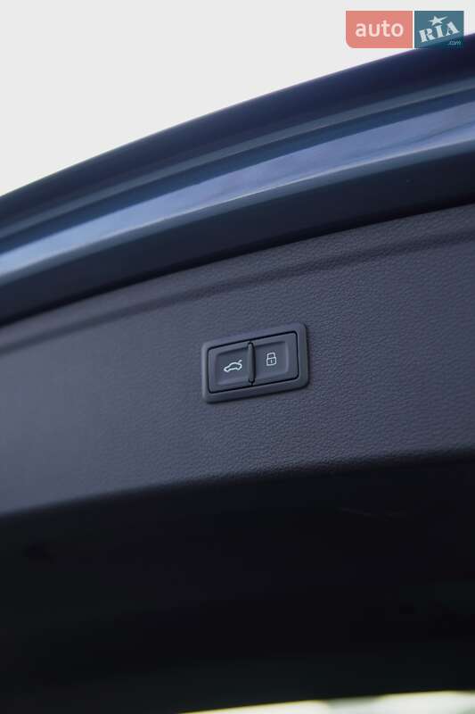 Внедорожник / Кроссовер Audi Q5 2018 в Ивано-Франковске