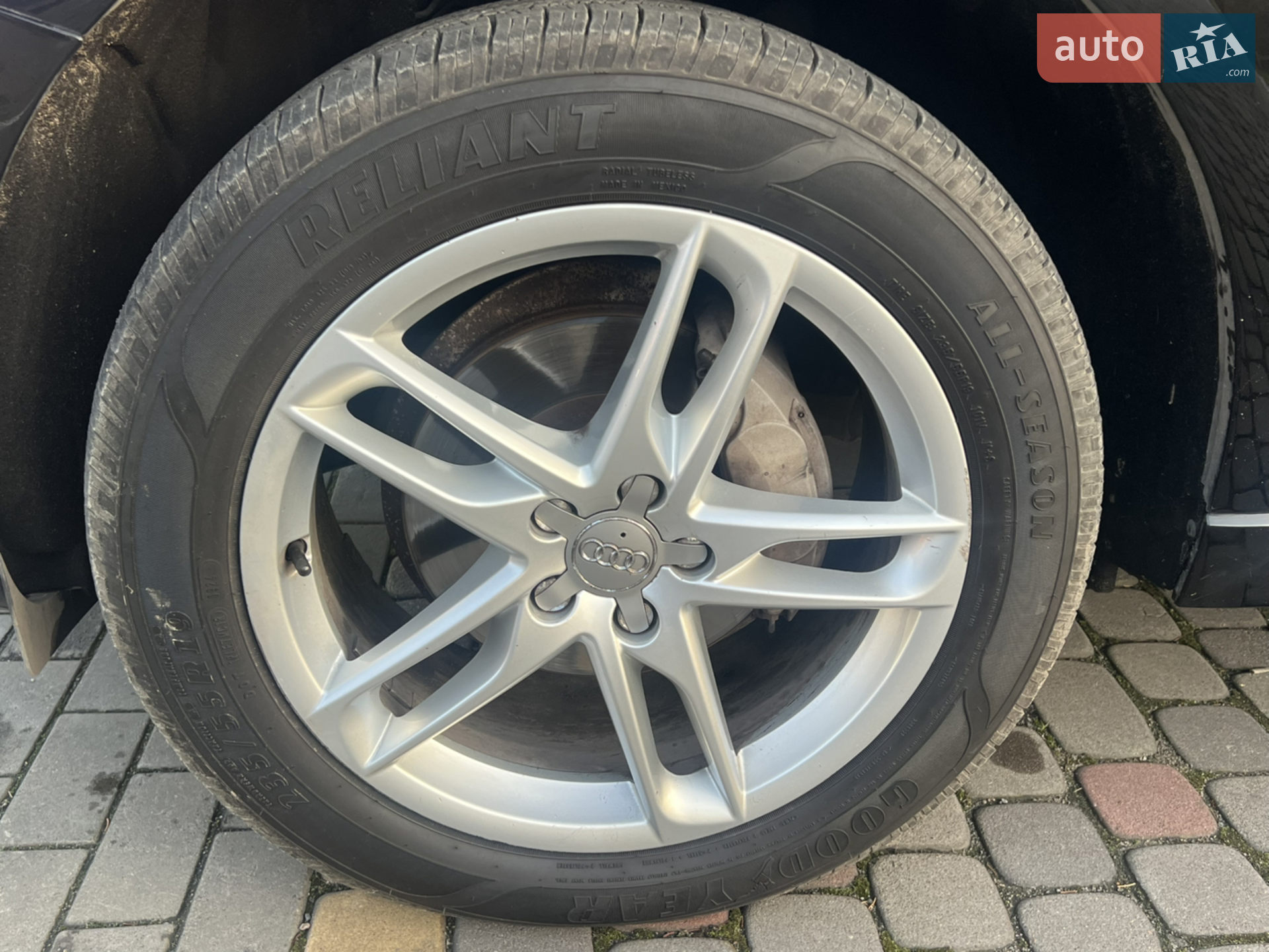 Audi Q5 2016 VIN WA1L2AFP0HA033596 фото оголошення 5 з 35