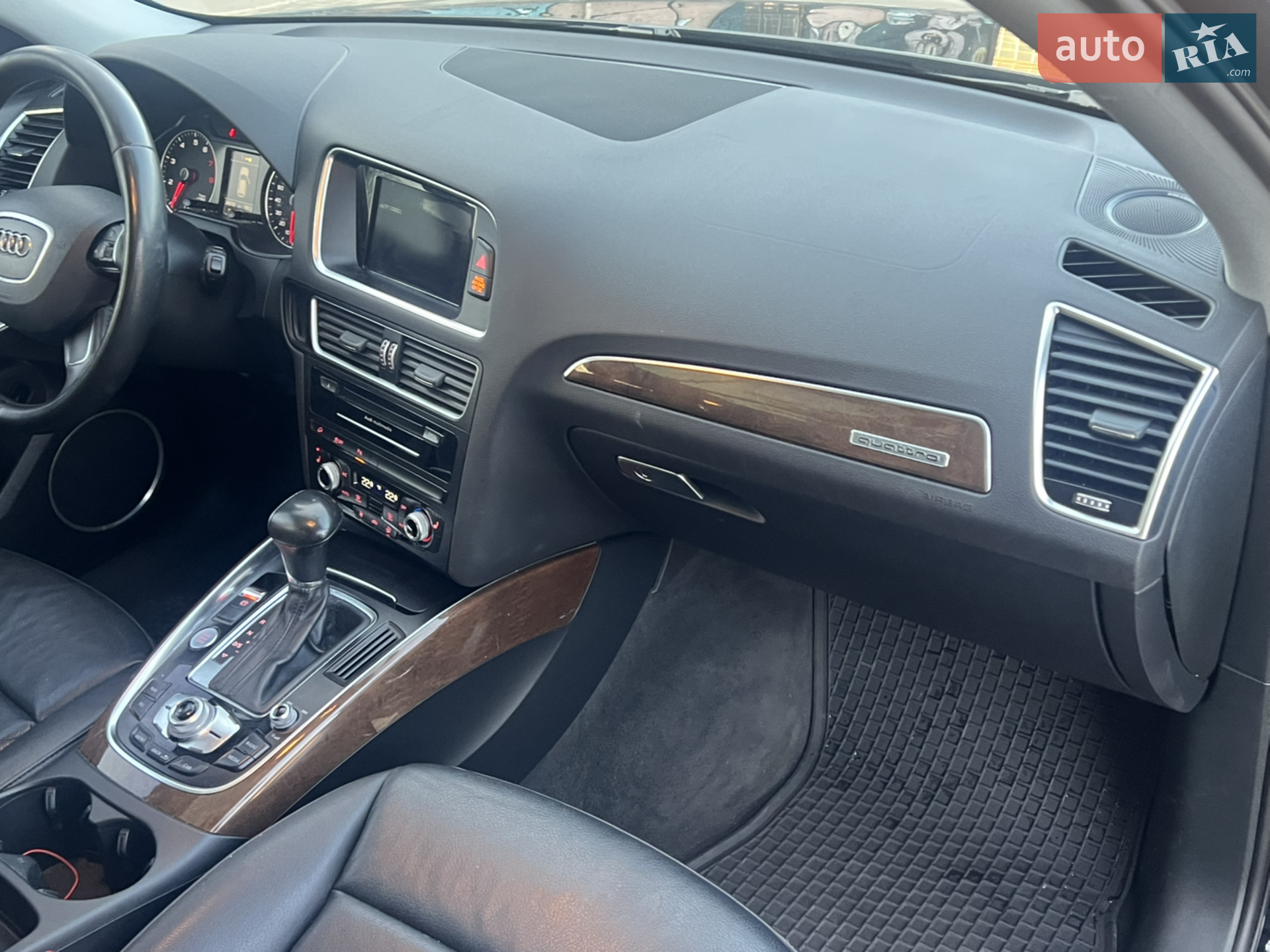 Audi Q5 2016 VIN WA1L2AFP0HA033596 фото оголошення 18 з 35