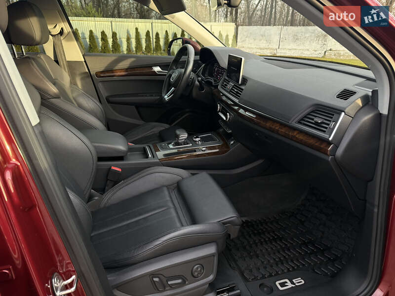 Внедорожник / Кроссовер Audi Q5 2018 в Луцке фото 11 Внедорожник / Кроссовер Audi Q5 2018 в Луцке