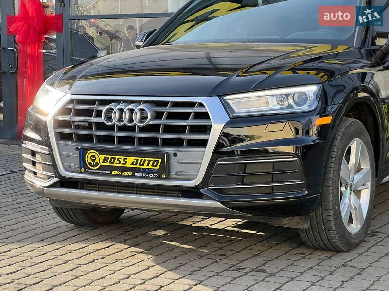Внедорожник / Кроссовер Audi Q5 2018 в Ивано-Франковске