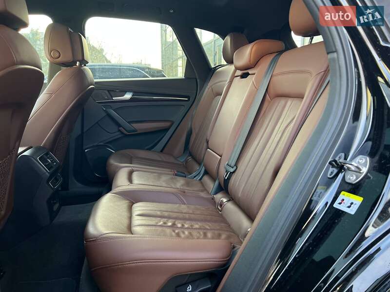 Внедорожник / Кроссовер Audi Q5 2018 в Ивано-Франковске