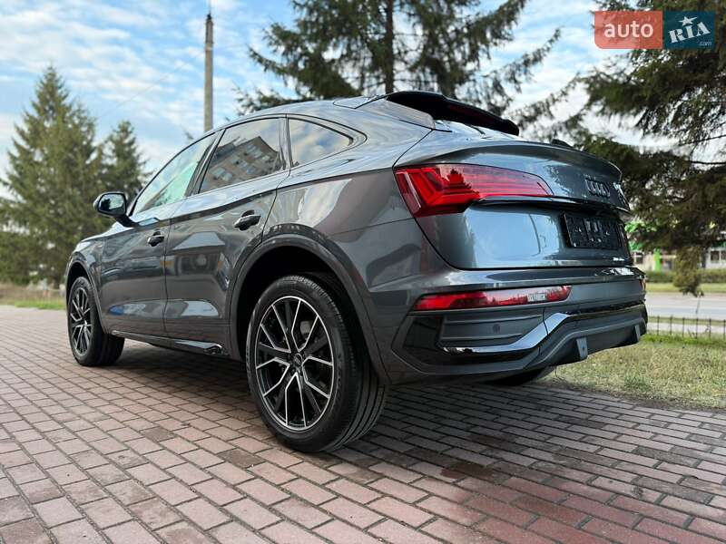 Внедорожник / Кроссовер Audi Q5 2022 в Черкассах фото 32 Внедорожник / Кроссовер Audi Q5 2022 в Черкассах