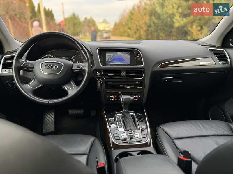 Внедорожник / Кроссовер Audi Q5 2014 в Ровно