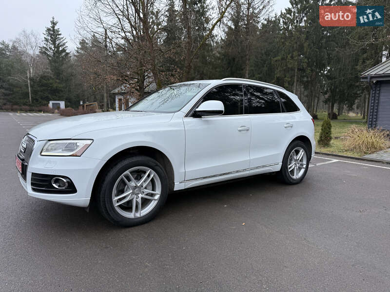 Внедорожник / Кроссовер Audi Q5 2015 в Киеве