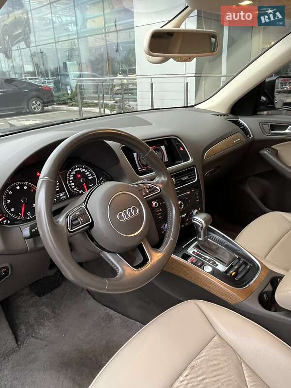 Внедорожник / Кроссовер Audi Q5 2014 в Киеве