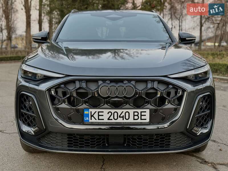 Внедорожник / Кроссовер Audi Q5 2025 в Киеве