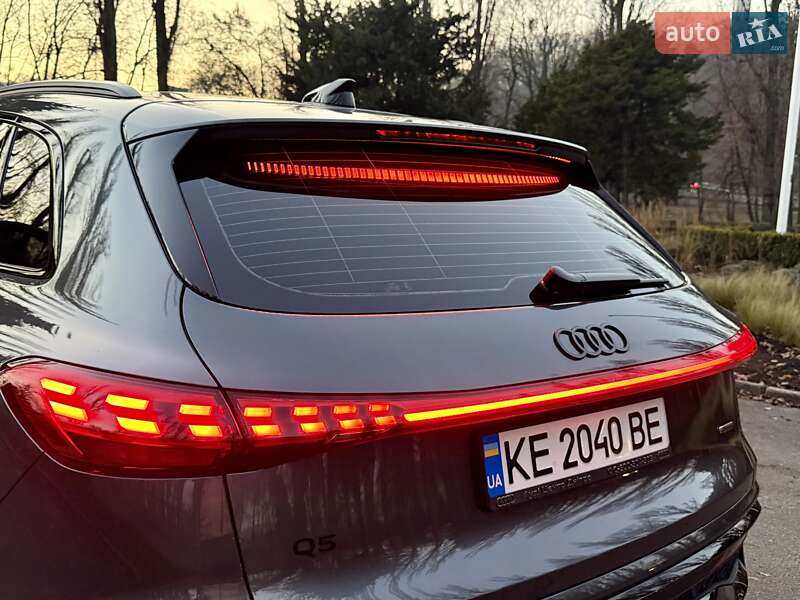 Внедорожник / Кроссовер Audi Q5 2025 в Киеве