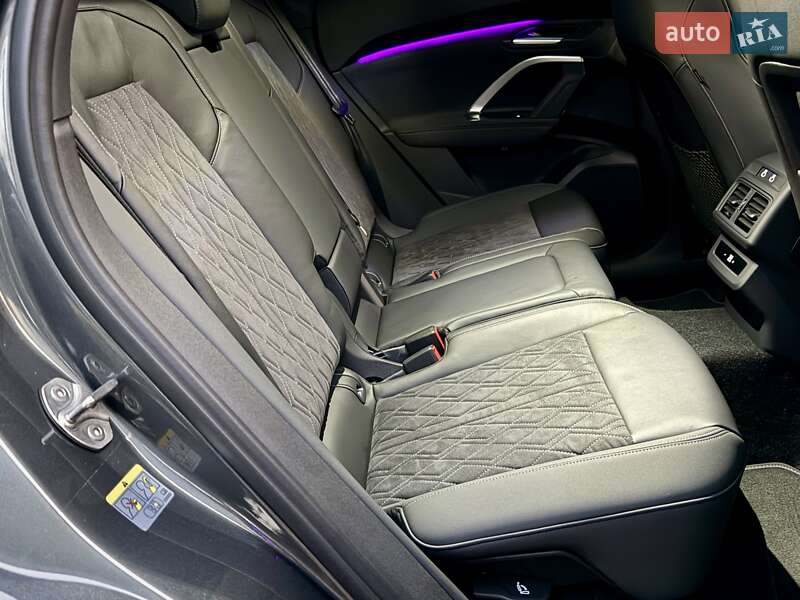 Внедорожник / Кроссовер Audi Q5 2025 в Киеве