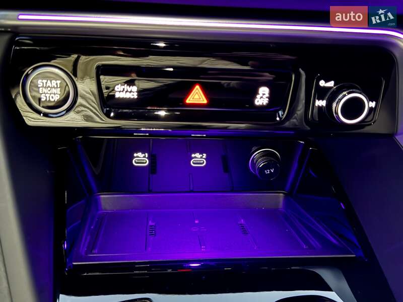 Внедорожник / Кроссовер Audi Q5 2025 в Киеве