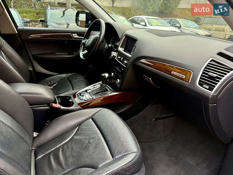 Внедорожник / Кроссовер Audi Q5 2015 в Ровно